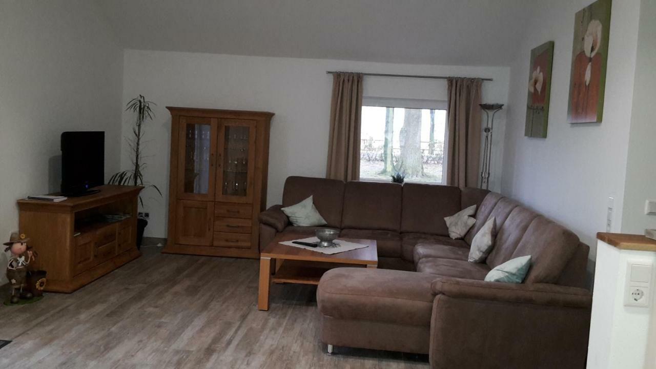 Ferienhaus Poppe Loningen エクステリア 写真